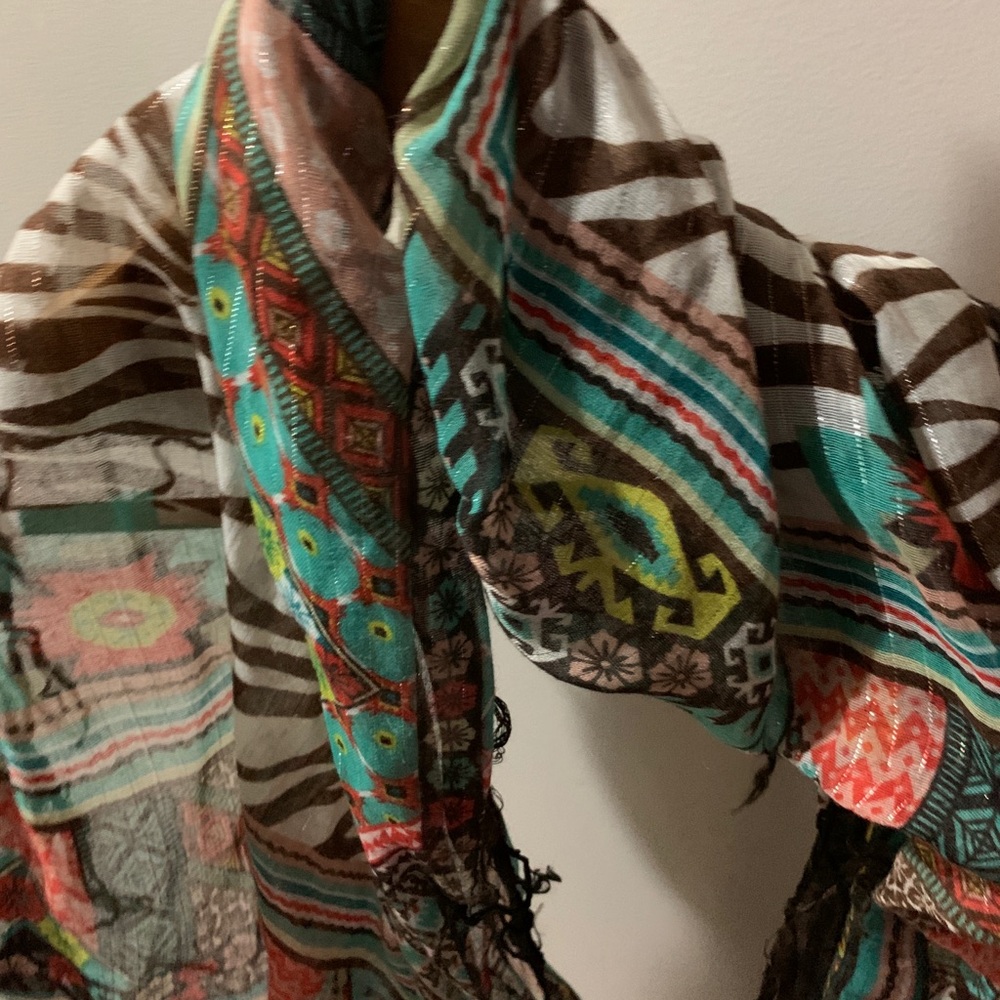 Scarf - Picture 4 of 4